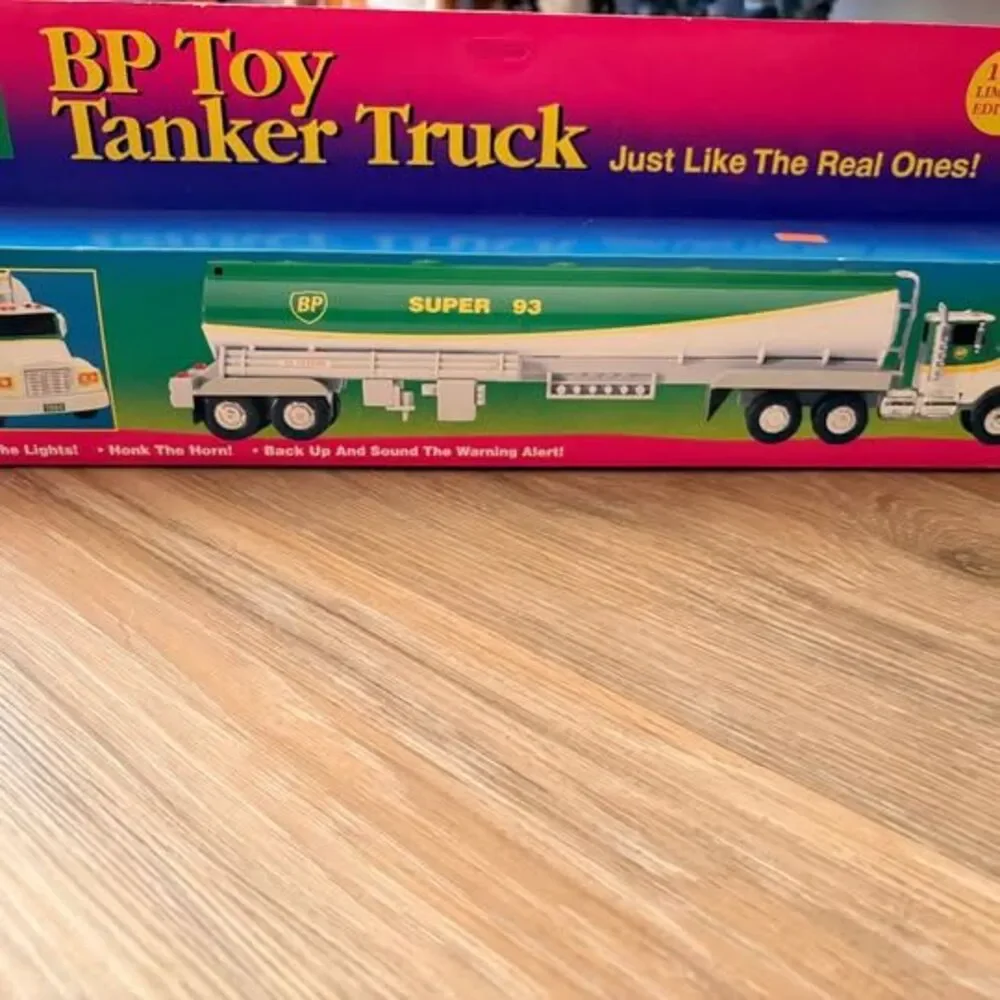 1994 BP Toy Tanker Truck Limited Edition